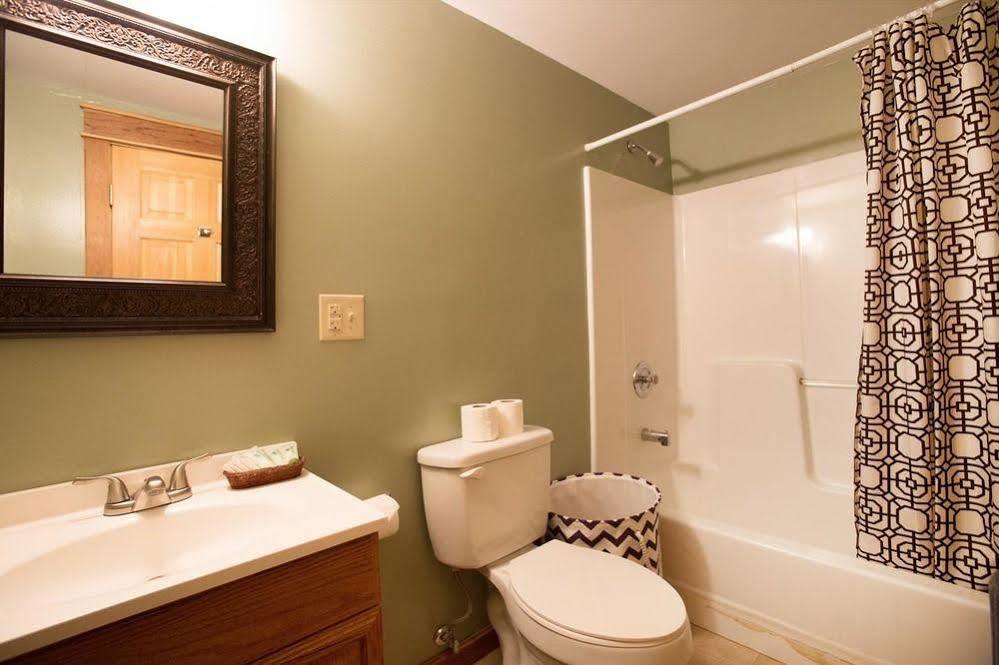 Suites On Main Margaretville Ngoại thất bức ảnh